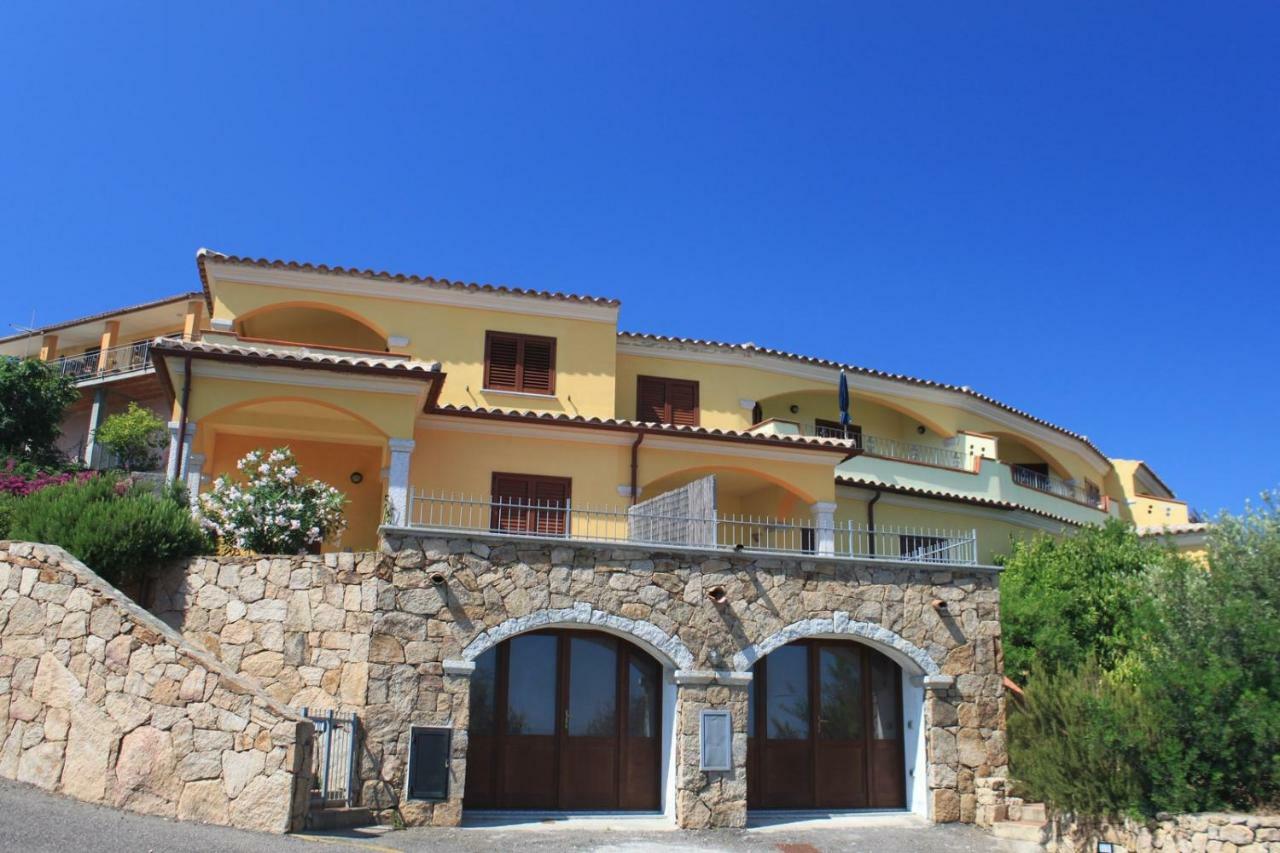 Вілла Seaview Apt Solita Budoni Екстер'єр фото